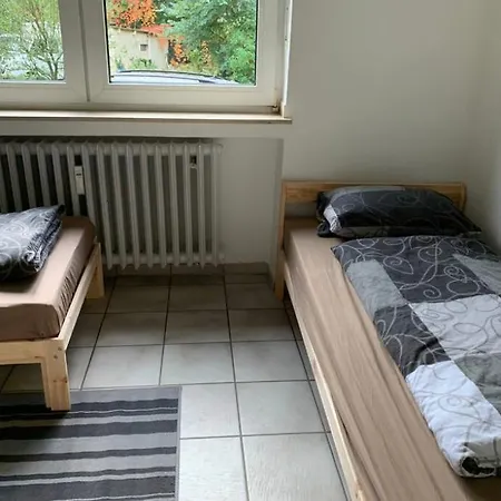 Mit Parkplaetzen Apartment